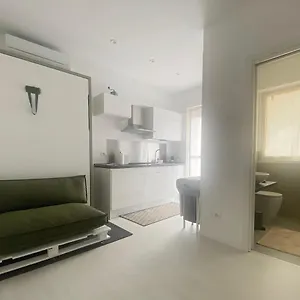 https://invatican.it-romehotels.com